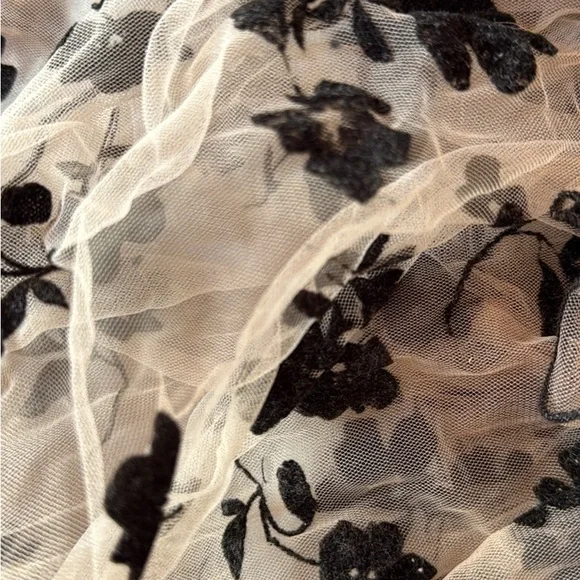 Sheer Black Floral Overlay top - Picture 3 of 4